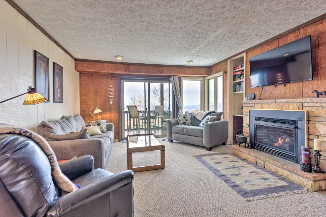 فيلا Beech Mountain Retreat With Pool Access Near Slopes! المظهر الخارجي الصورة