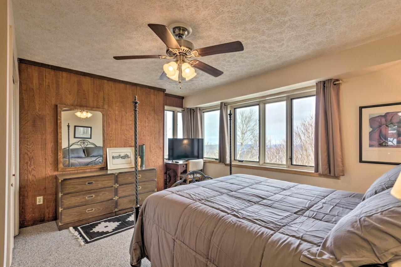 فيلا Beech Mountain Retreat With Pool Access Near Slopes! المظهر الخارجي الصورة
